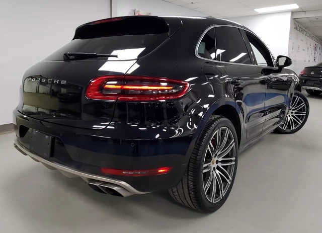 Porsche Macan AWD 4dr Turbo 2015