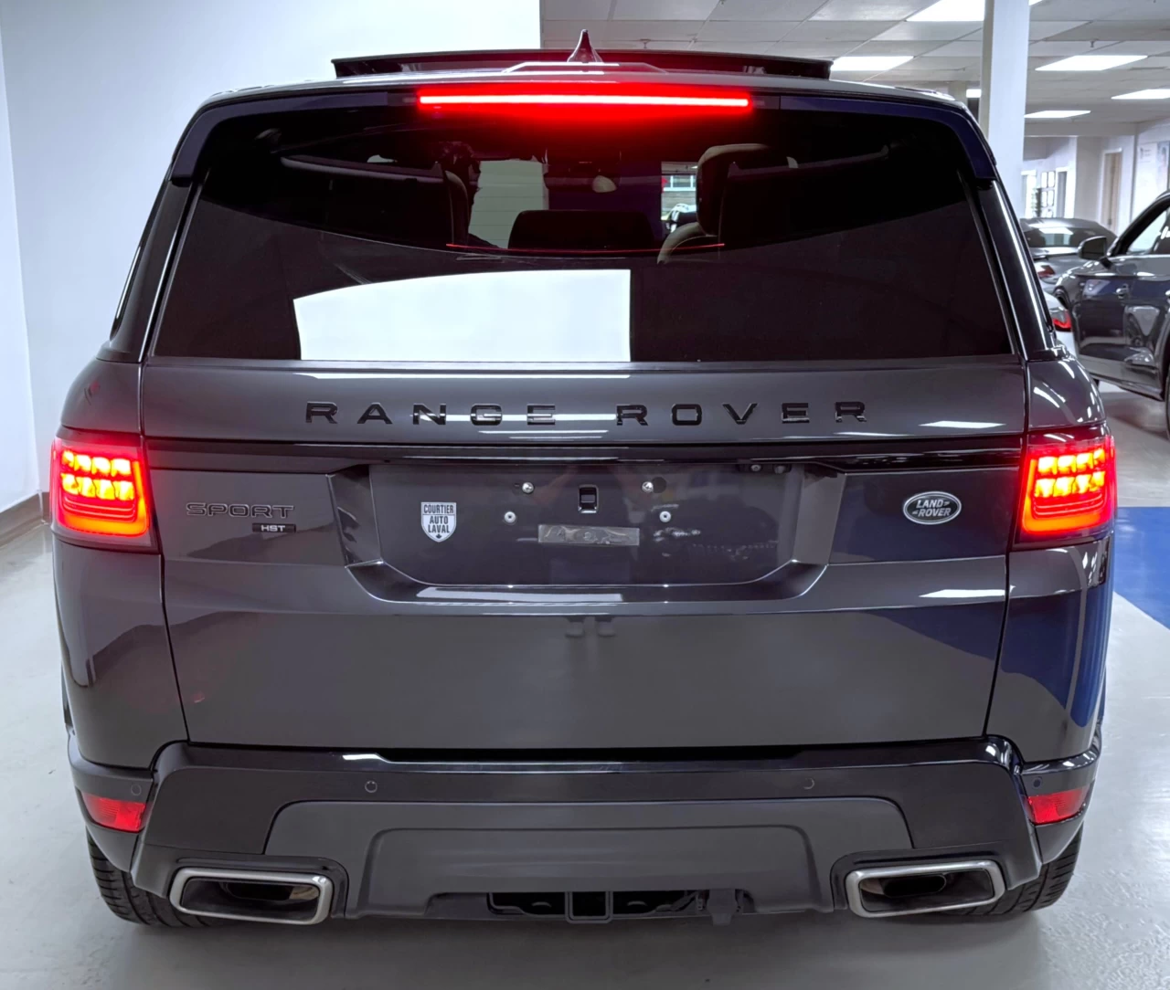 2020 Land Rover Range Rover Sport MHEV HST Image principale