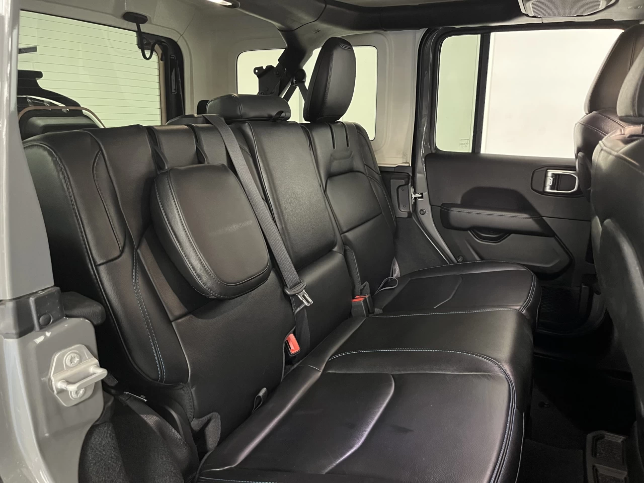 2022 Jeep Wrangler 4xe Unlimited Rubicon 4x4 Image principale