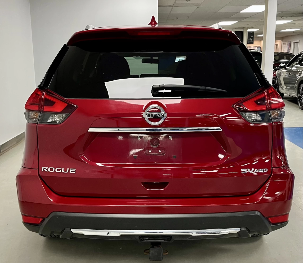 2017 Nissan Rogue AWD 4dr SV Image principale